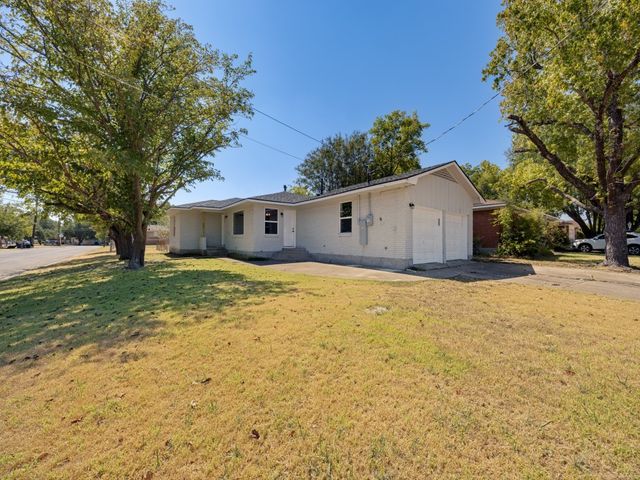 400 W Anita Street, Sherman, TX 75092