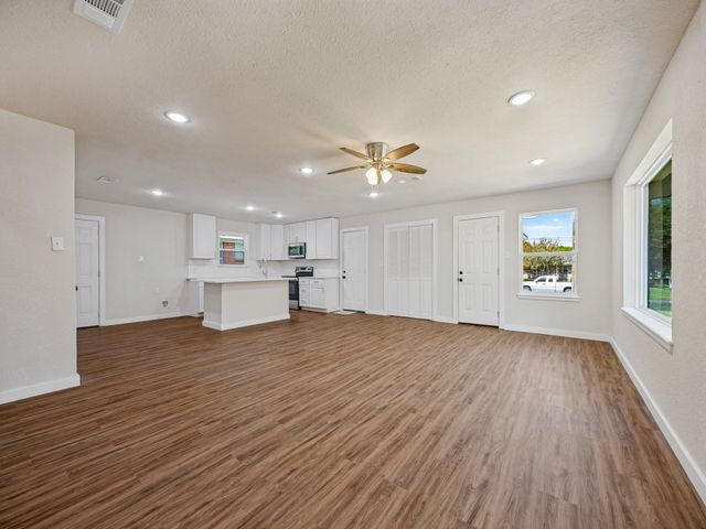 400 W Anita Street, Sherman, TX 75092