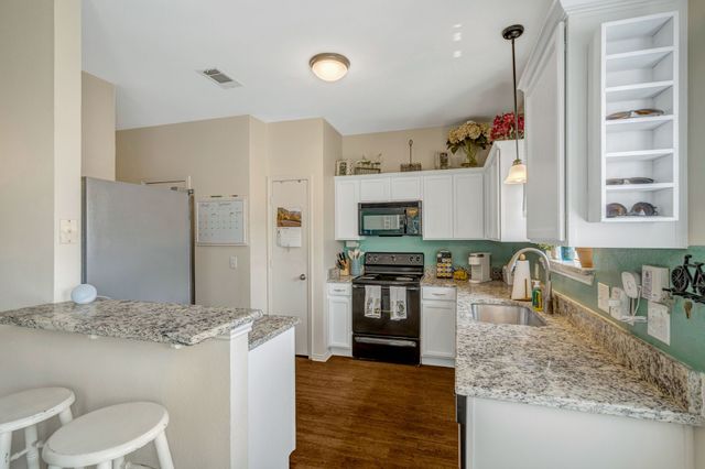 10512 Astor Drive, Fort Worth, TX 76244