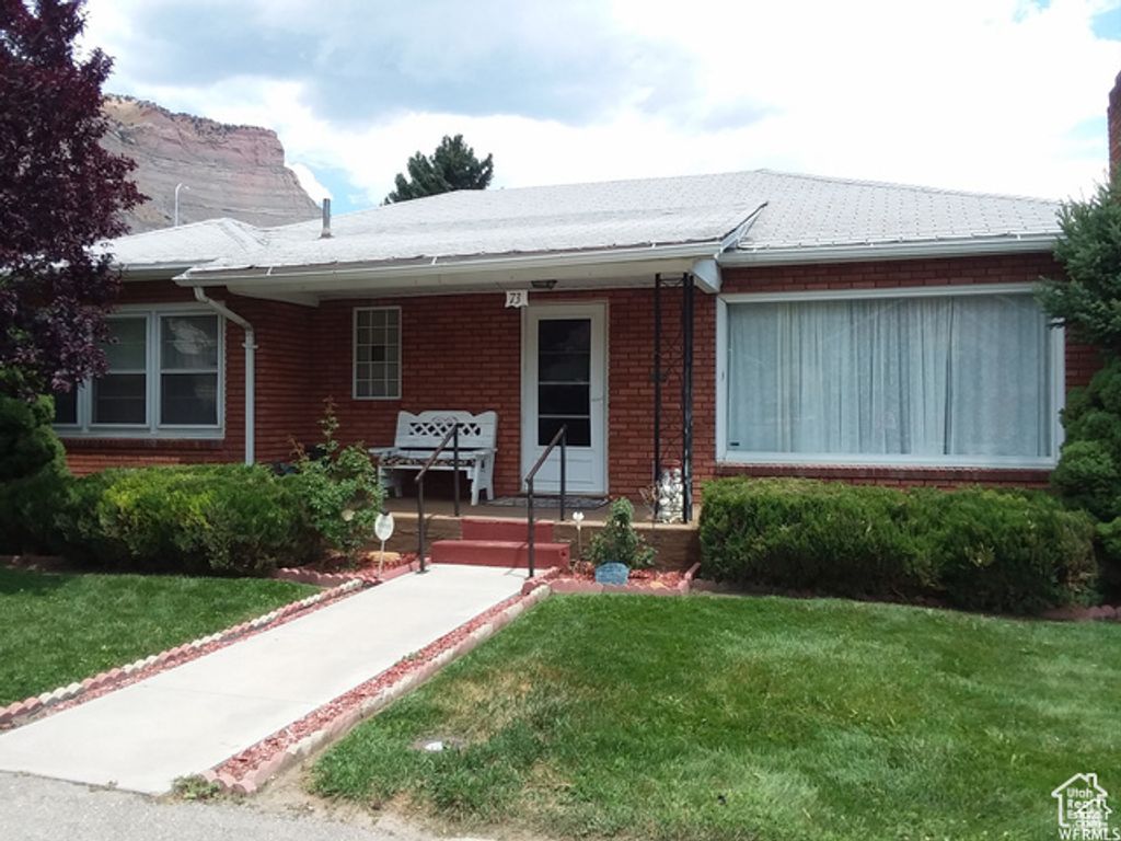 73 GARDEN ST, Helper, UT 84526