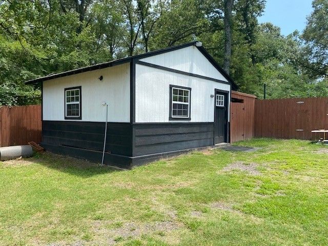 7695 FM 59, Athens, TX 75751