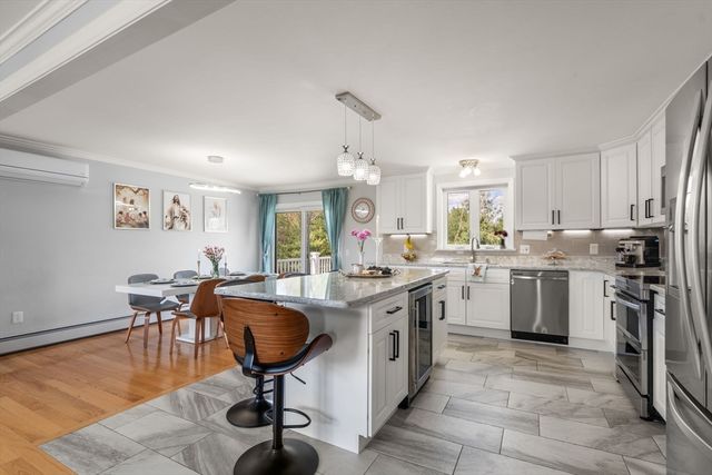 42 Eagle Dr, Dudley, MA 01571