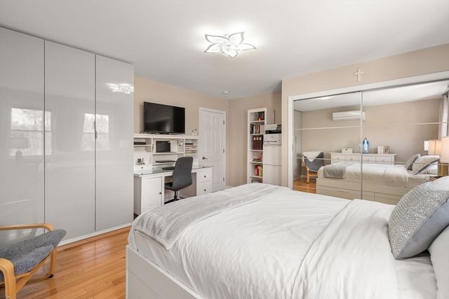 42 Eagle Dr, Dudley, MA 01571