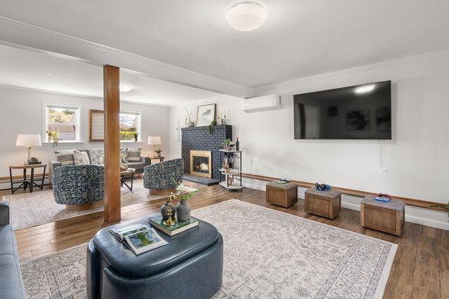 42 Eagle Dr, Dudley, MA 01571