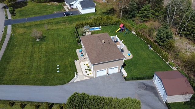 42 Eagle Dr, Dudley, MA 01571