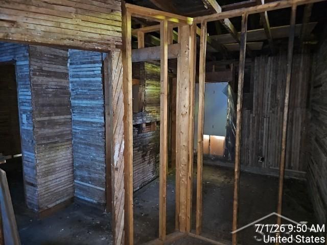 810 Crapo Street, Flint, MI 48503