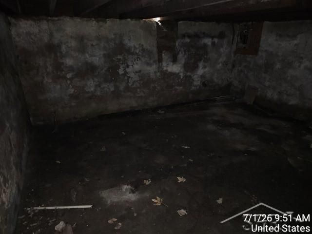 810 Crapo Street, Flint, MI 48503