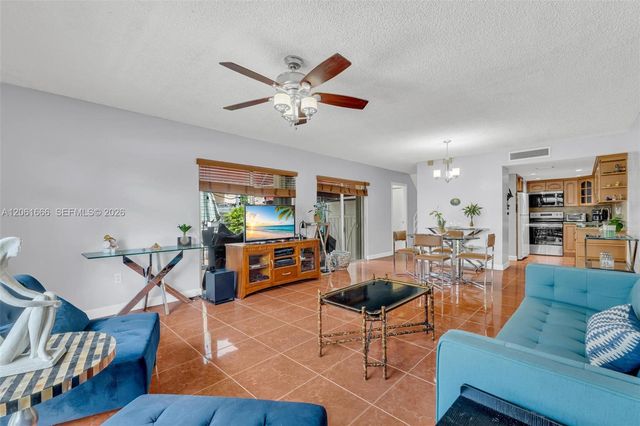 14382 SW 97th Terrace, Miami, FL 33186
