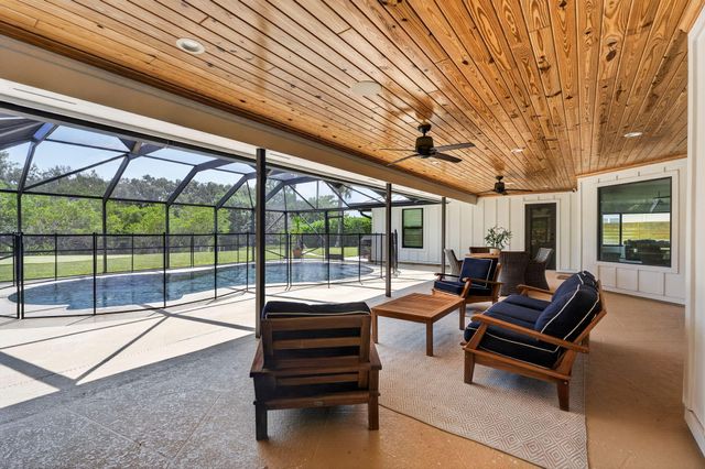 18246 RIVER OAKS Circle, Jupiter, FL 33458
