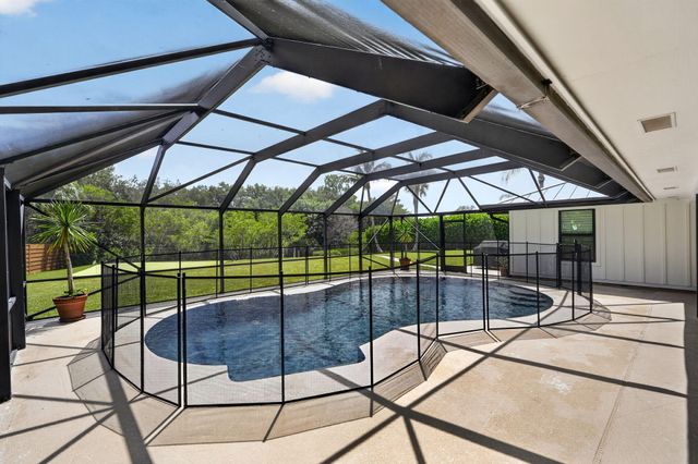 18246 RIVER OAKS Circle, Jupiter, FL 33458