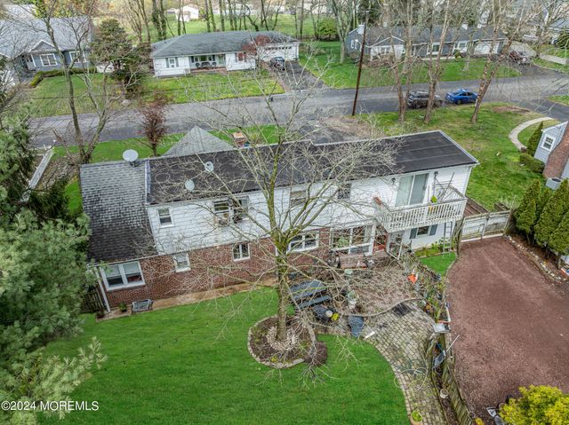 8 Woolley Place, West Long Branch, NJ 07764