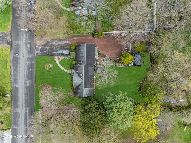 8 Woolley Place, West Long Branch, NJ 07764