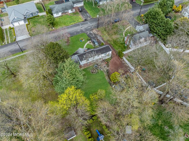 8 Woolley Place, West Long Branch, NJ 07764