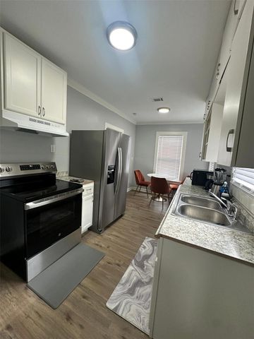 721 Lenox Street, Houston, TX 77023