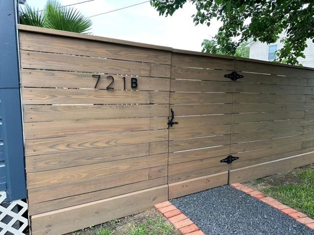 721 Lenox Street, Houston, TX 77023