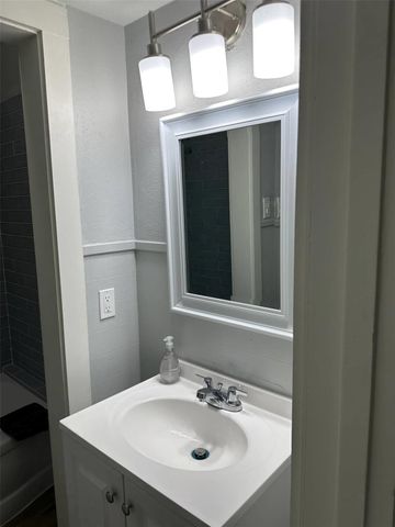 721 Lenox Street, Houston, TX 77023