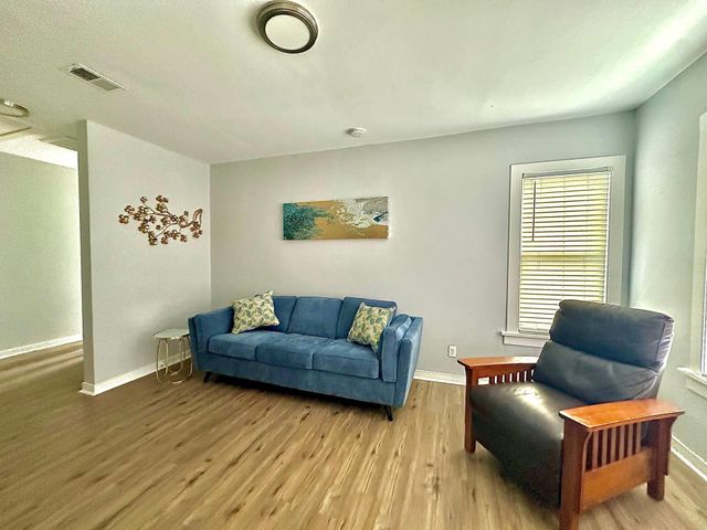 721 Lenox Street, Houston, TX 77023