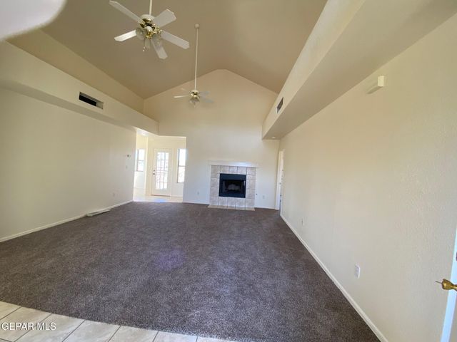 116 TIERRA VISTA Drive, Santa Teresa, NM 88008