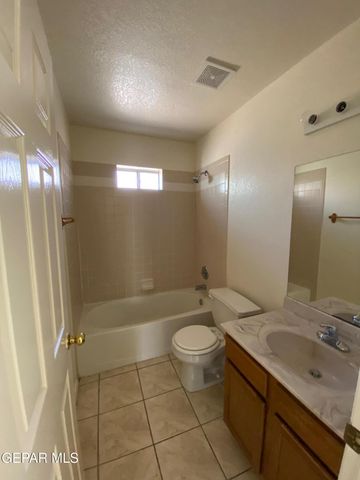 116 TIERRA VISTA Drive, Santa Teresa, NM 88008