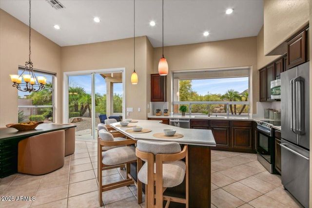 9294 E PALM TREE Drive, Scottsdale, AZ 85255