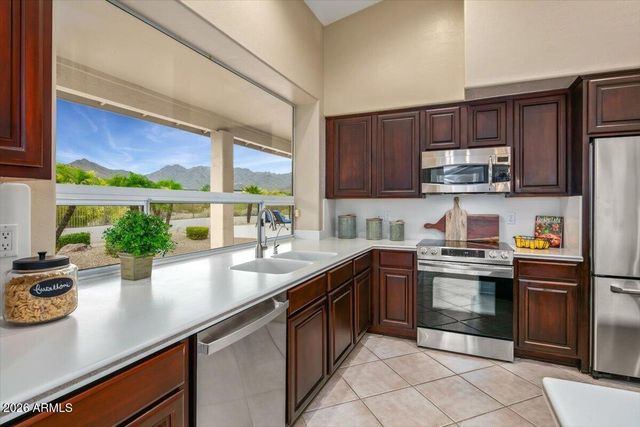 9294 E PALM TREE Drive, Scottsdale, AZ 85255