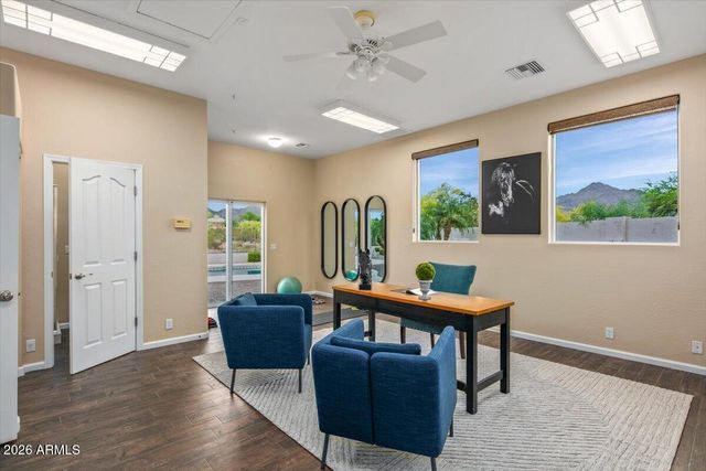 9294 E PALM TREE Drive, Scottsdale, AZ 85255