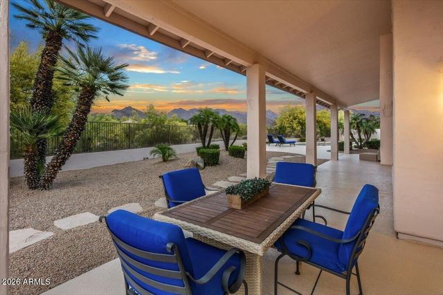 9294 E PALM TREE Drive, Scottsdale, AZ 85255