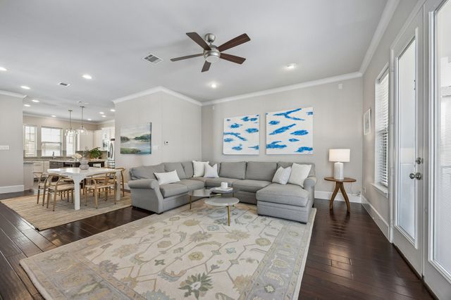 5186 Garrett Stream Court R, Dallas, TX 75206