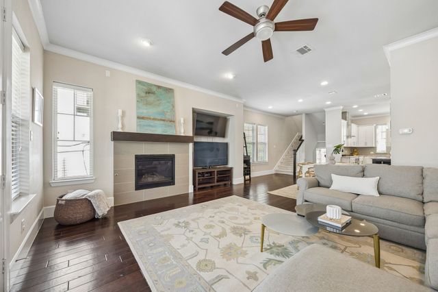 5186 Garrett Stream Court R, Dallas, TX 75206