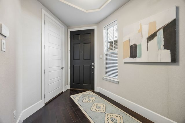 5186 Garrett Stream Court R, Dallas, TX 75206