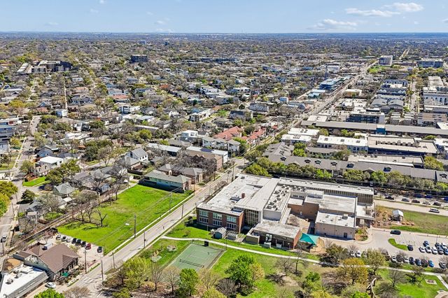 5186 Garrett Stream Court R, Dallas, TX 75206