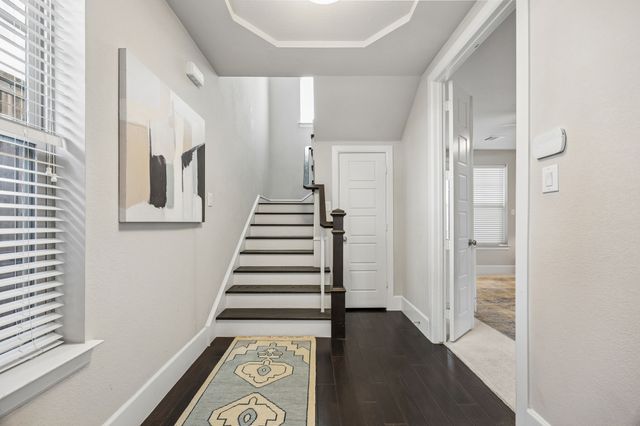 5186 Garrett Stream Court R, Dallas, TX 75206