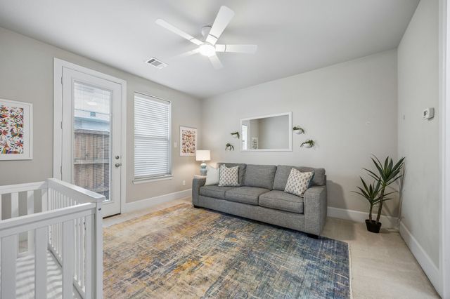 5186 Garrett Stream Court R, Dallas, TX 75206