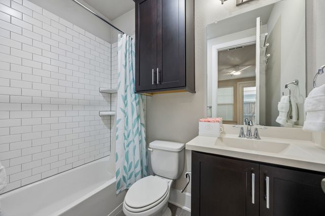 5186 Garrett Stream Court R, Dallas, TX 75206