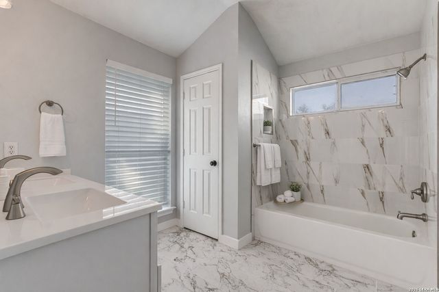 140 Eagle Vail, San Antonio, TX 78258