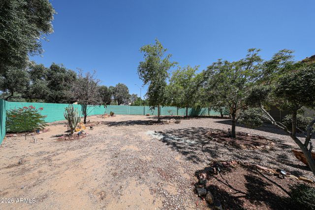 17102 W SAGUARO Lane, Surprise, AZ 85388