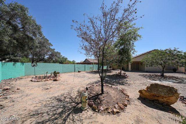 17102 W SAGUARO Lane, Surprise, AZ 85388