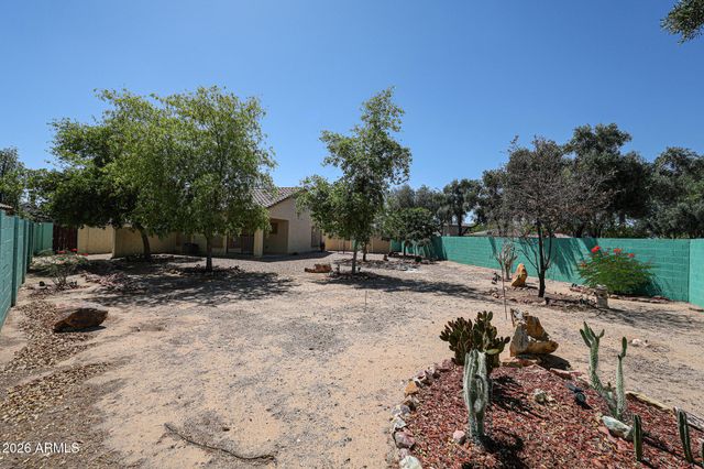 17102 W SAGUARO Lane, Surprise, AZ 85388