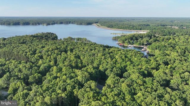 3938 MOODY TOWN RD, Bumpass, VA 23024