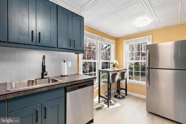 8736 RAVENGLASS WAY, Montgomery Village, MD 20886