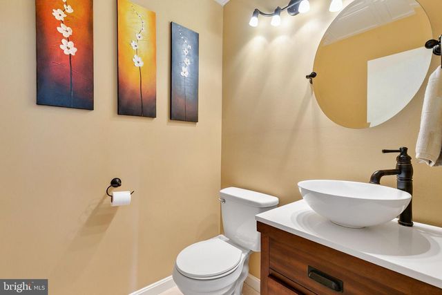 8736 RAVENGLASS WAY, Montgomery Village, MD 20886