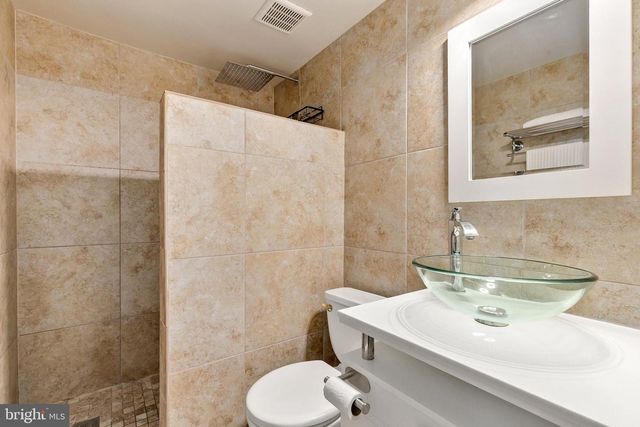 8736 RAVENGLASS WAY, Montgomery Village, MD 20886