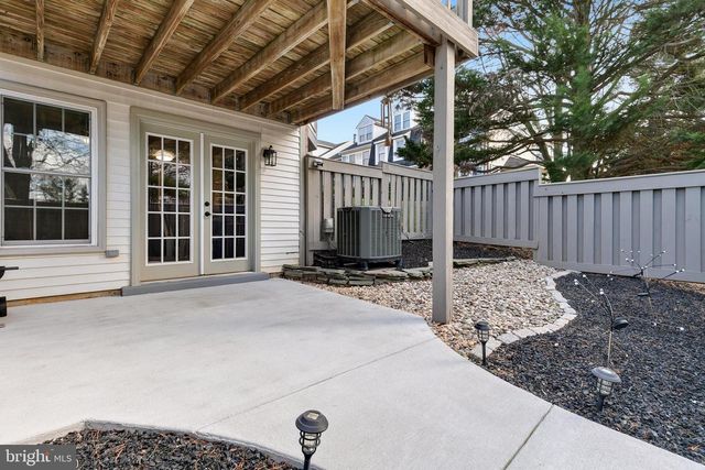 8736 RAVENGLASS WAY, Montgomery Village, MD 20886