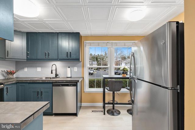 8736 RAVENGLASS WAY, Montgomery Village, MD 20886