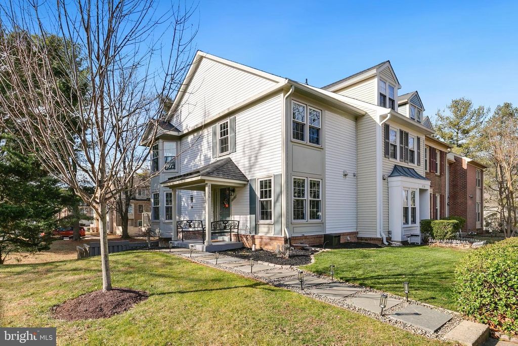 8736 RAVENGLASS WAY, Montgomery Village, MD 20886