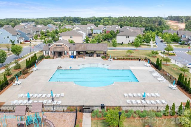 12515 Bryton Ridge Parkway 19, Huntersville, NC 28078