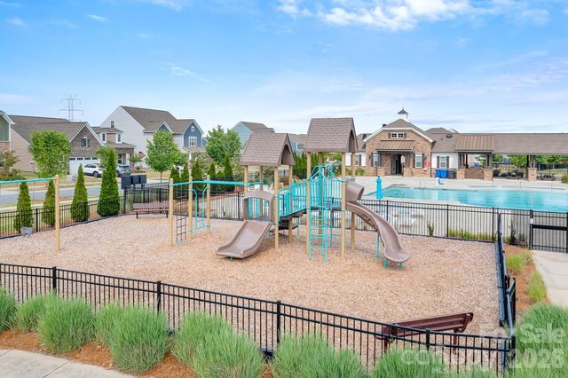 12515 Bryton Ridge Parkway 19, Huntersville, NC 28078