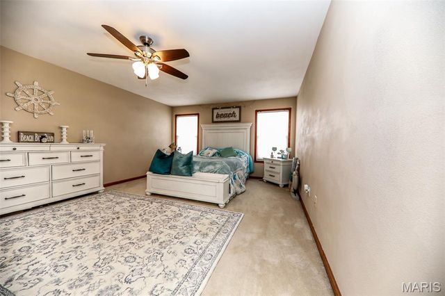 117 Northwoods Drive, Troy, IL 62294