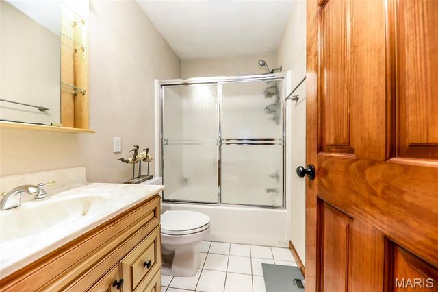 117 Northwoods Drive, Troy, IL 62294