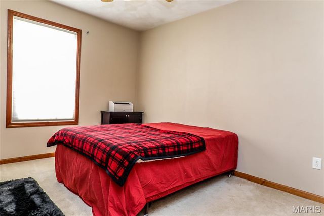 117 Northwoods Drive, Troy, IL 62294